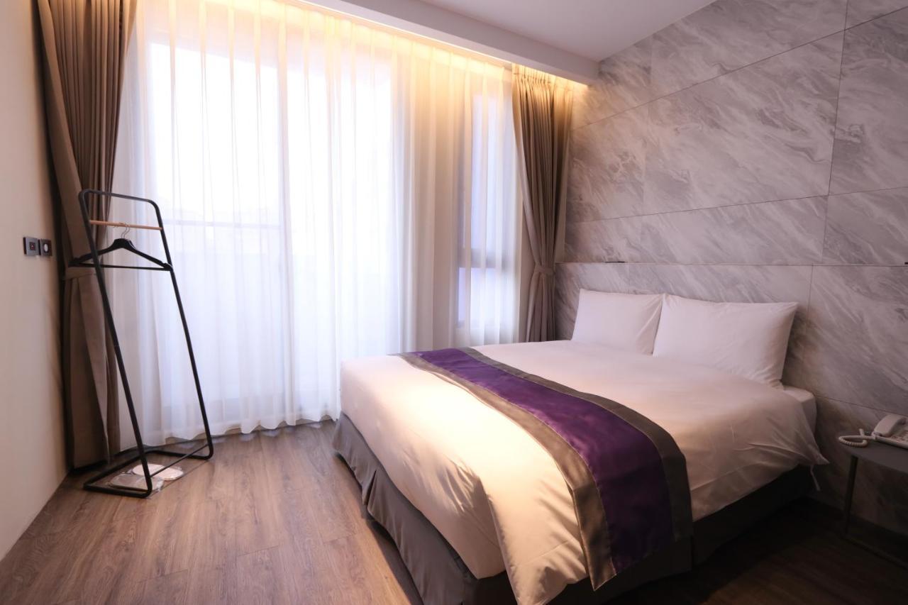 Hotel Hesper Hsr Taichung Kamer foto