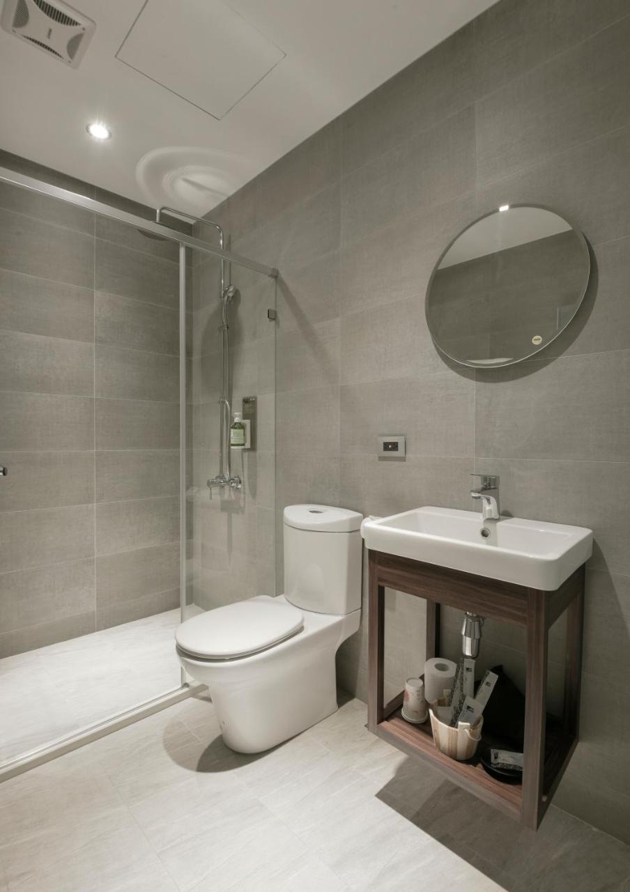 Hotel Hesper Hsr Taichung Buitenkant foto