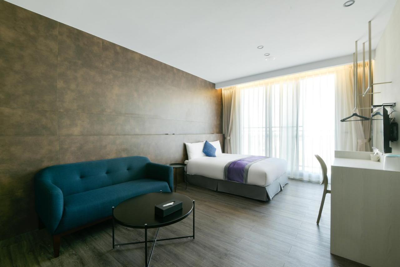 Hotel Hesper Hsr Taichung Buitenkant foto