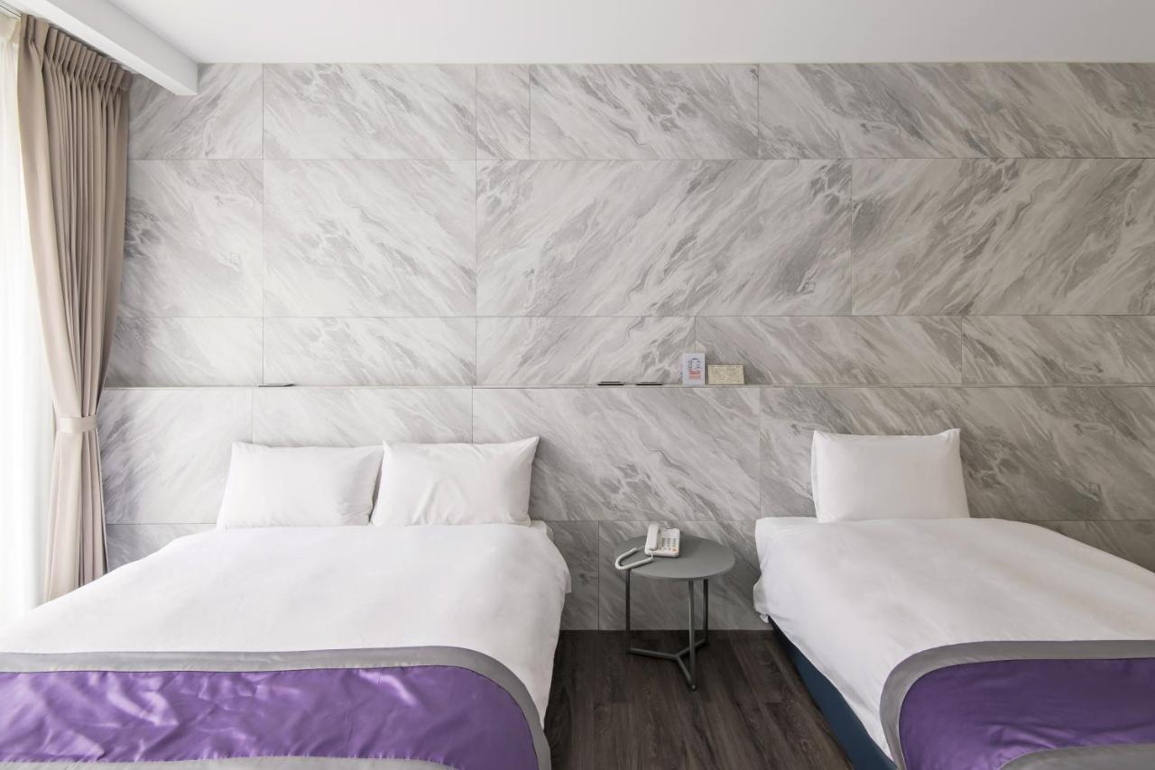 Hotel Hesper Hsr Taichung Buitenkant foto