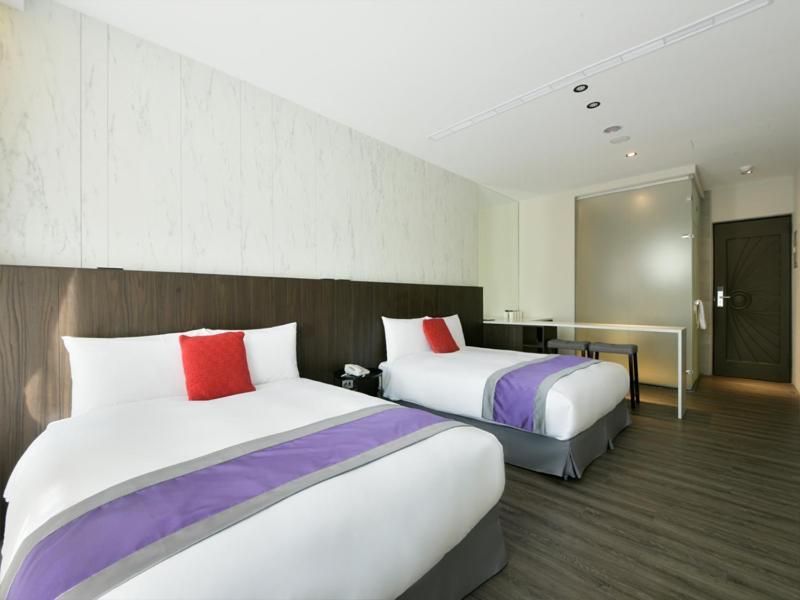 Hotel Hesper Hsr Taichung Buitenkant foto